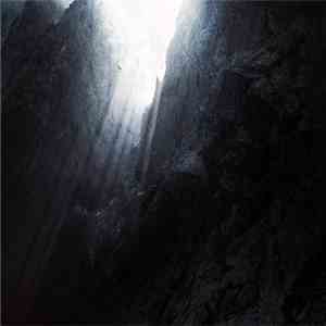 Raw Sun Of Endless Dust Valley - Do Not Look Down! Into The Abyss... FLAC