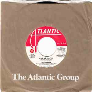Fotomaker - Love Me Forever FLAC