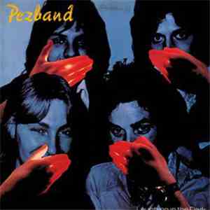 Pezband - Laughing In The Dark FLAC